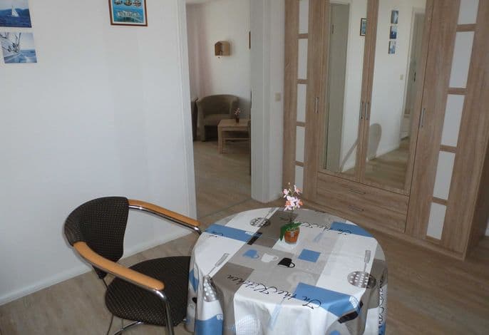 Koehler Ferienwohnung 1 - Ferienwohnungen im Ostseebad Sellin detail 1
