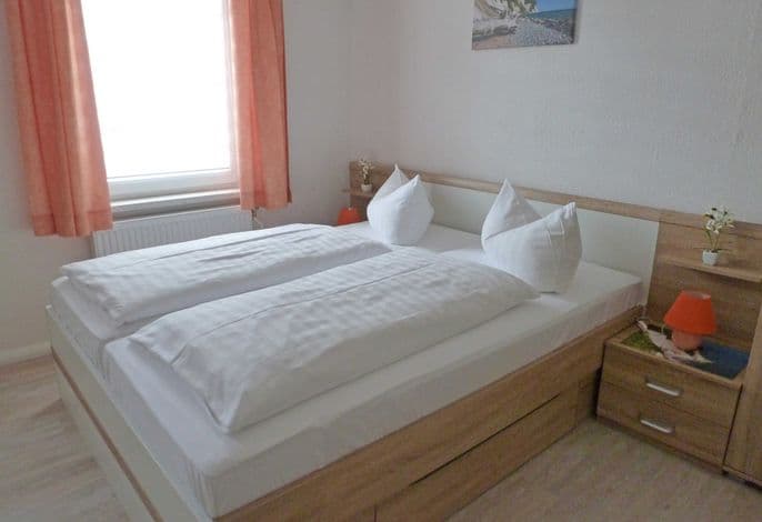 Koehler Ferienwohnung 2 - Ferienwohnungen im Ostseebad Sellin detail 2