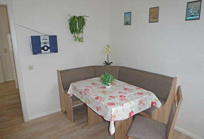 Koehler Ferienwohnung 2 - Ferienwohnungen im Ostseebad Sellin detail 3