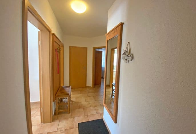 Haus 1 Fewo 01 Am Selliner See mit Terrasse detail 1