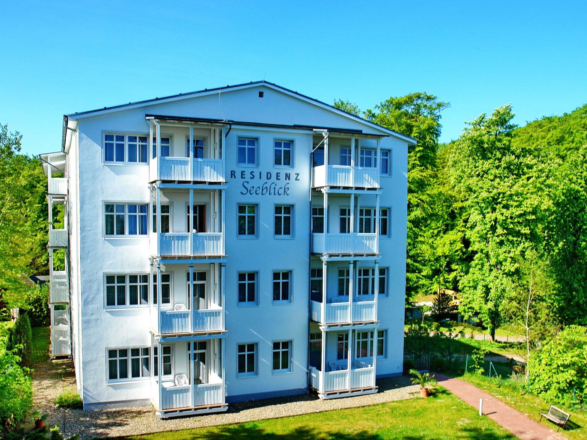 Residenz Seeblick 14 mit seitlichen Ostseeblick detail 1