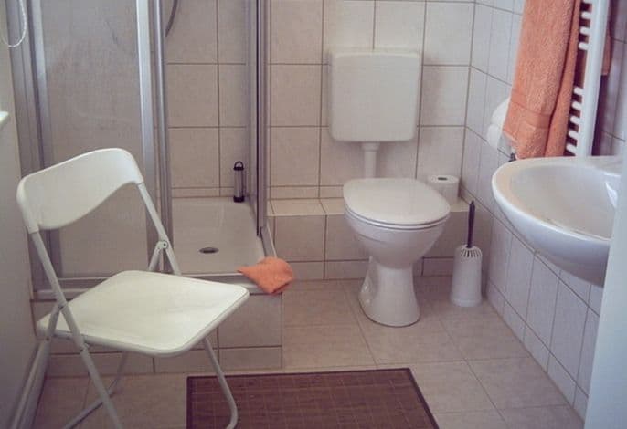 02 Doppelzimmer Kat. II - Clubhouse Golf-Centrum Schloss Karnitz detail 3