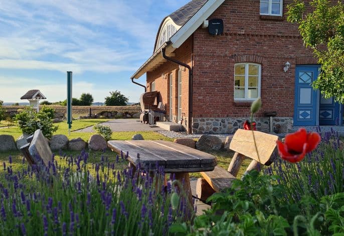 Landhaus Gager 100 m  zum Yachthafen Wasserblick