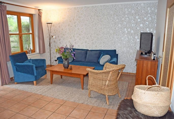 03 Ferienwohnung mit Gartenterrasse - Ferienwohnungen im Fischerdorf und unterm Reetdach detail 3