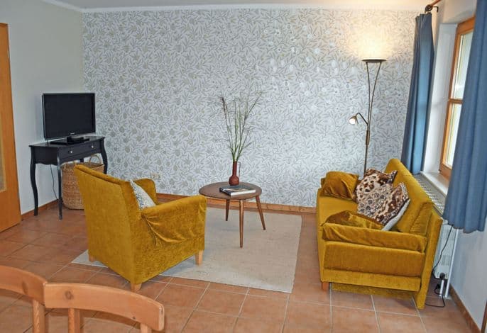 02 Ferienwohnung mit Gartenterrasse - Ferienwohnungen im Fischerdorf und unterm Reetdach detail 2