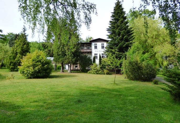 Sonnige Ferienwohnung -100qm - im 1. Obergeschoss der Villa Walhall in einem parkähnlichen Garten - Sonnige Ferienwohnung -100qm - im 1. Obergeschoss der Villa Walhall in einem parkähnlichen Garten detail 2