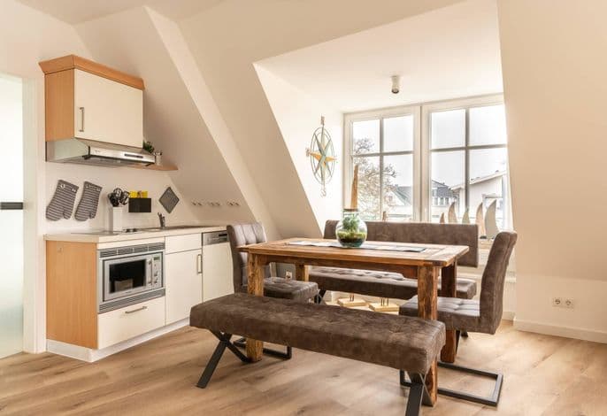 Fewo 9 "Küstenliebe" Villa Vogelsang Binz, 3-Raum, Balkon, Sauna, Parkplatz, Strandnah - Fewo 9 "Küstenliebe" Villa Vogelsang Binz, 3-Raum, Balkon, Sauna, Parkplatz, Strandnah detail 2