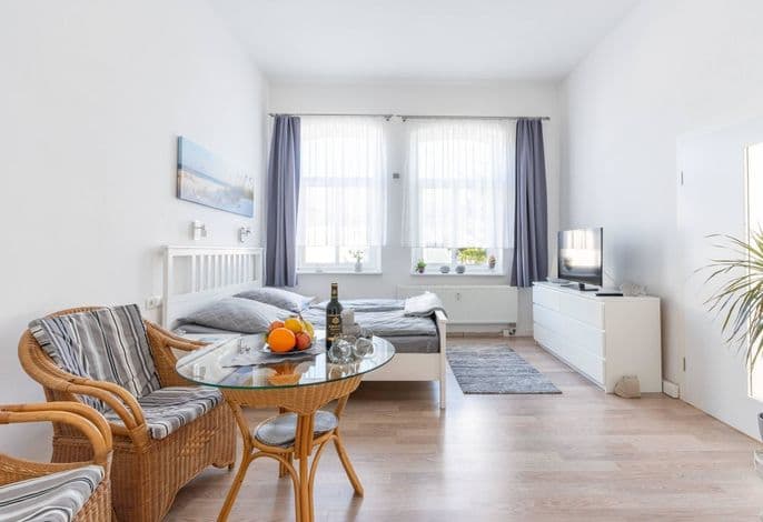 Villa Seiler in Binz, 1-Raum Ferienwohnung Nr. 6 , Toplage, wenige Schritte zum Strand - Villa Seiler in Binz, 1-Raum Ferienwohnung Nr. 6 , Toplage, wenige Schritte zum Strand