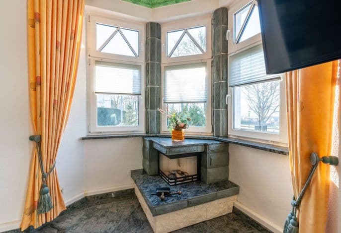 Ferienwohnung Poseidon im Ostseebad Binz, 3-Raum, Balkon, Parkplatz, 4 Personen, Zentrale Lage - Ferienwohnung Poseidon im Ostseebad Binz, 3-Raum, Balkon, Parkplatz, 4 Personen, Zentrale Lage detail 3