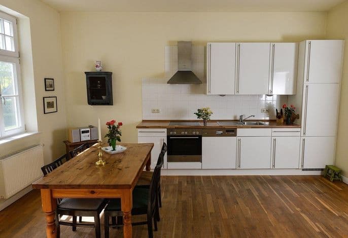 Gutshaus Grubnow Ferienwohnung 2 am Wasser Sauna und WLAN incl. - Gutshaus Grubnow Ferienwohnung 2 am Wasser Sauna und WLAN incl. detail 2
