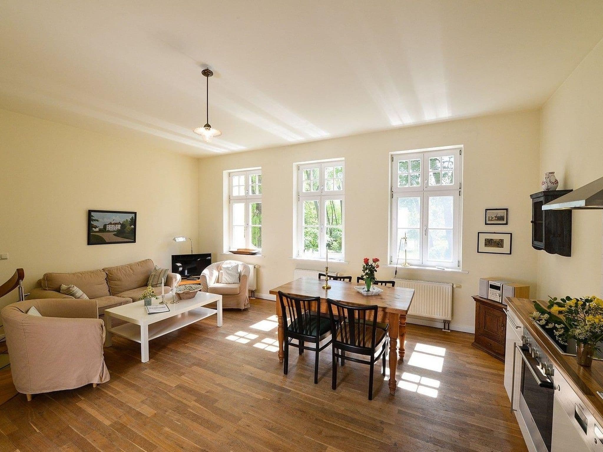 Gutshaus Grubnow Ferienwohnung 2 am Wasser Sauna und WLAN incl. detail 1