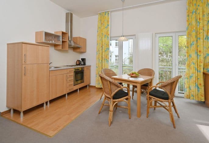 Ferienwohnung 3 in Sellin auf Rügen Villa Celia WLAN und Sauna 200 m vom Strand entfernt - Ferienwohnung 3 in Sellin auf Rügen Villa Celia WLAN und Sauna 200 m vom Strand entfernt detail 3