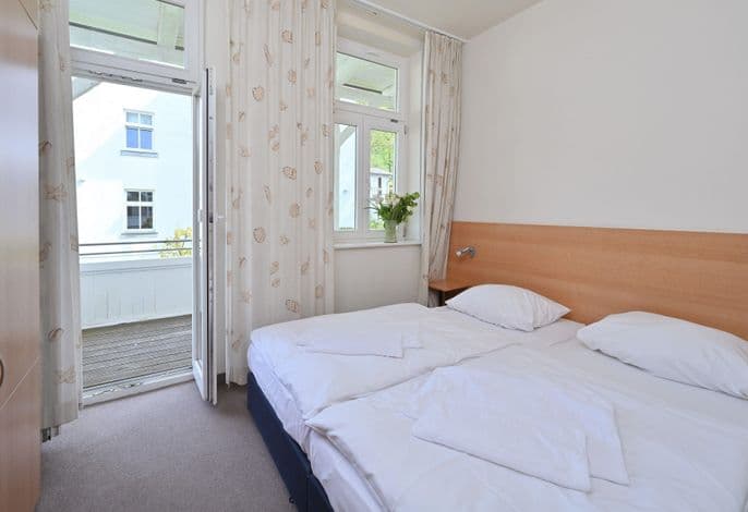 Ferienwohnung 6 mit Sauna WLAN 6 Pers. Sellin auf Rügen Villa Celia 200 m vom Strand entfernt - Ferienwohnung 6 mit Sauna WLAN 6 Pers. Sellin auf Rügen Villa Celia 200 m vom Strand entfernt detail 4
