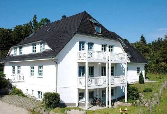 Ferienhaus Südstrand**** mit Blick bis zur Ostsee, inkl. Schwimmbadnutzung und Sauna - Ferienhaus Südstrand**** mit Blick bis zur Ostsee, inkl. Schwimmbadnutzung und Sauna