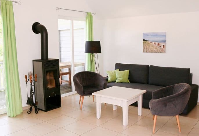 Tolles Familienapartment mit Infrarotsauna, Kaminofen und Balkon in Strandnähe - Ostseepark Rügen detail 1