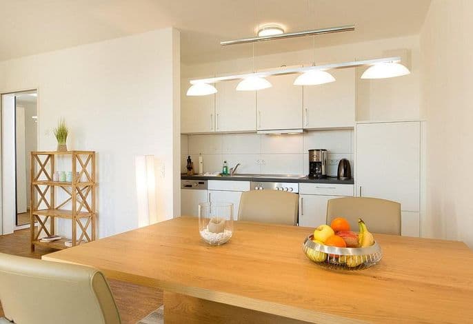 Ferienapartment mit Fußbodenheizung und Balkon - nur 150 m vom Strand entfernt! - DünenResort Binz detail 1