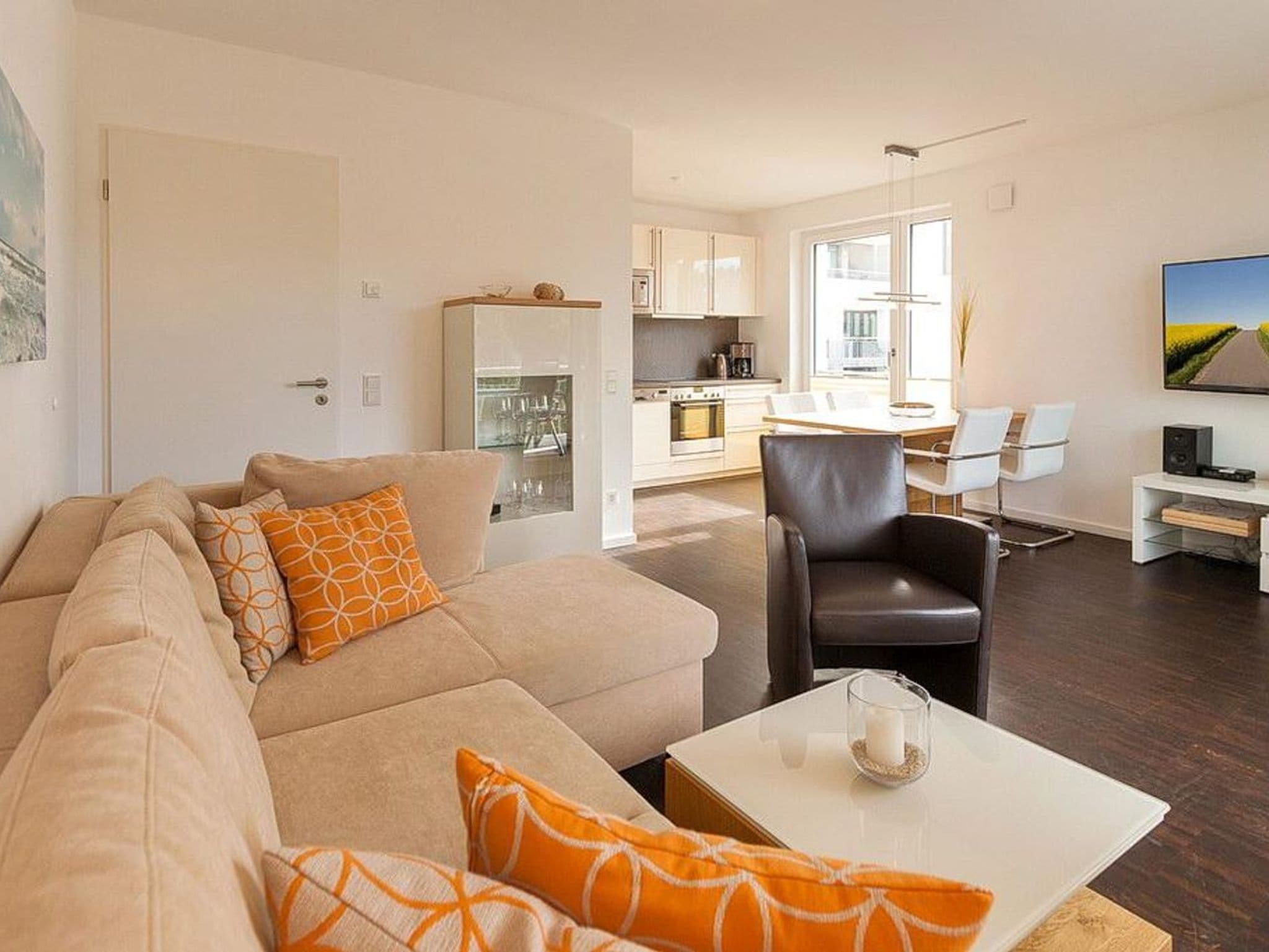 Geschmackvolles, strandnahes Ostseeapartment mit großem Balkon & Whirlbadewanne - DünenResort Binz detail 1
