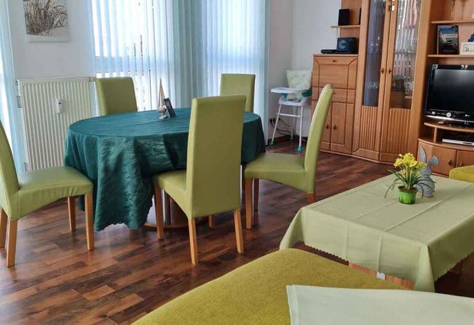 Ferienwohnung mit Terrasse - Ferienwohnung mit Terrasse detail 4