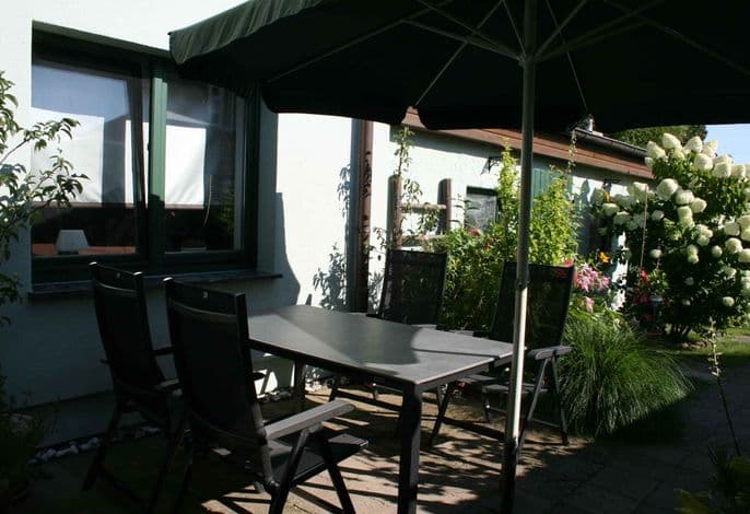 Ferienwohnung mit Terrasse bis 4 Gäste - Ferienwohnung mit Terrasse bis 4 Gäste detail 2