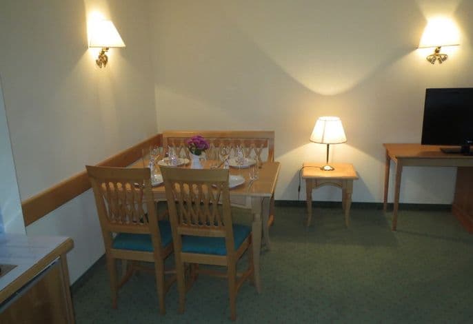 Ferienwohnung Tempelhof, 50 qm, 1 Schlafzimmer, max. 4 Personen - Ferienanlage Alt Reddevitz detail 2