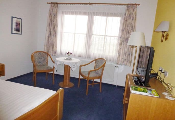 Moritzdorf - Double room detail 1