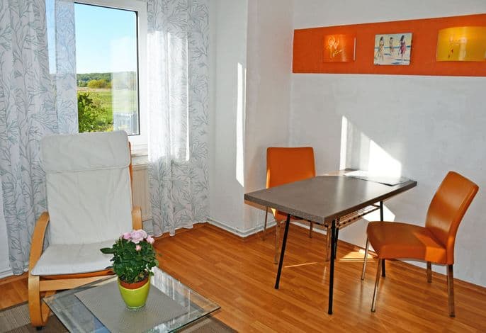 01 Ferienwohnung mit Seeblick - Ferienwohnungen in Baabe beim Fischer und sin Fru! detail 1