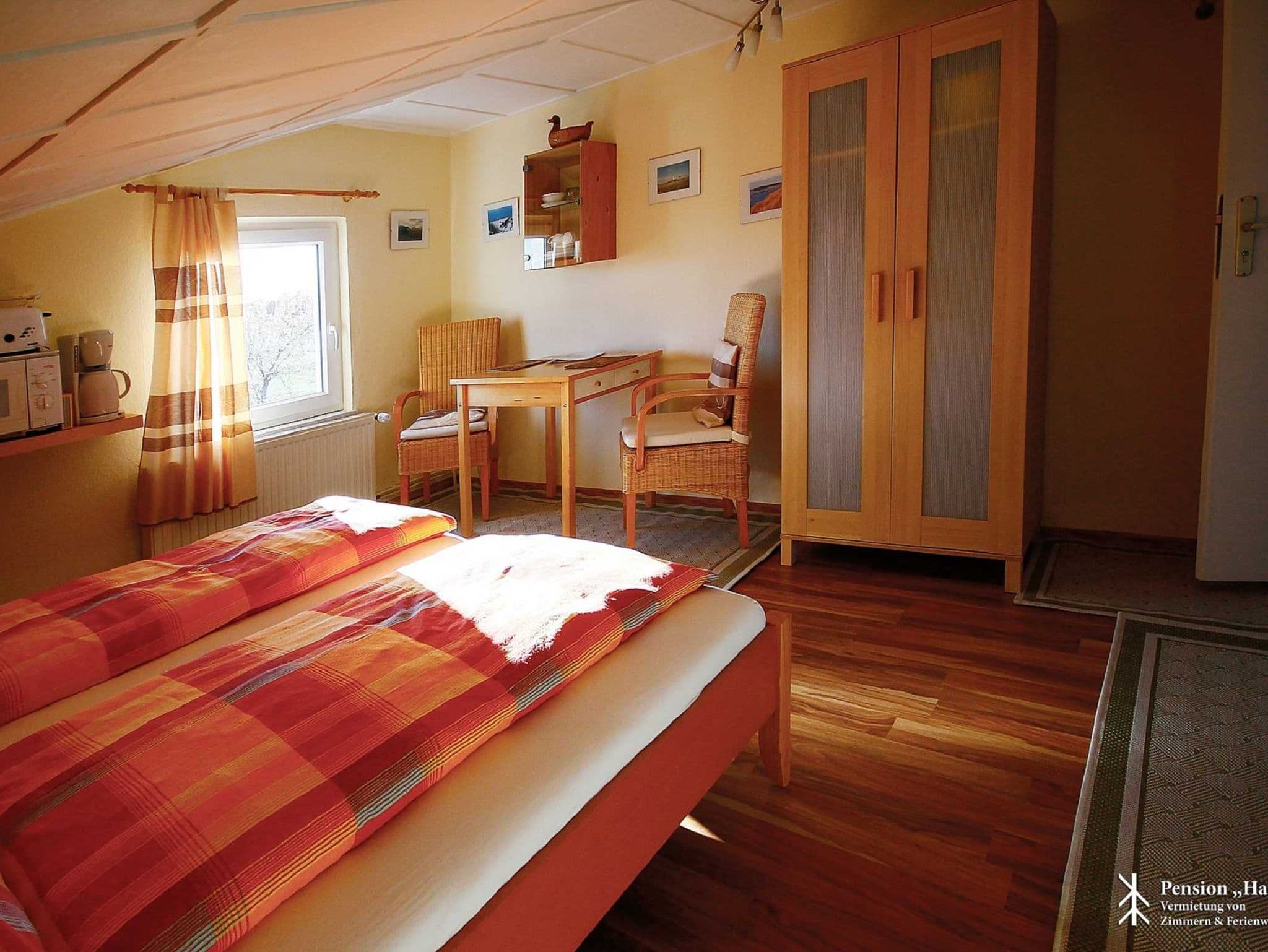 Doppelzimmer 2 - Pension Haus 15 - Sylvia Habrich detail 2