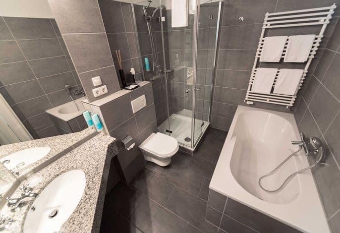 Juniorsuite seitl. Meerblick - Hotel Villa Belvedere detail 1