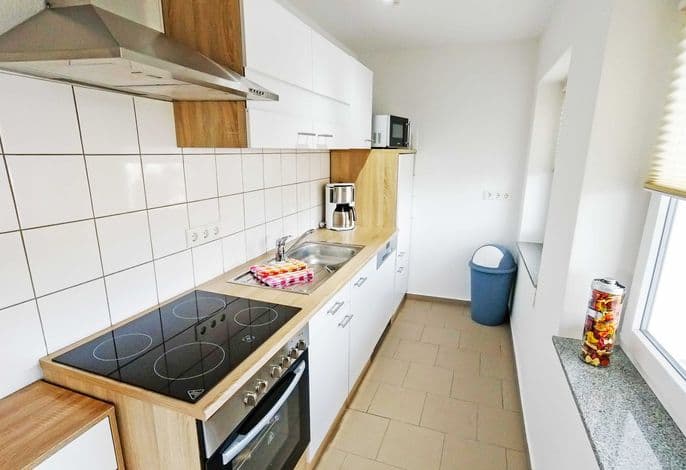 *10 Ferienwohnung Ida mit Balkon und Strandkorb - Appartementhaus Ida im Ostseebad detail 2