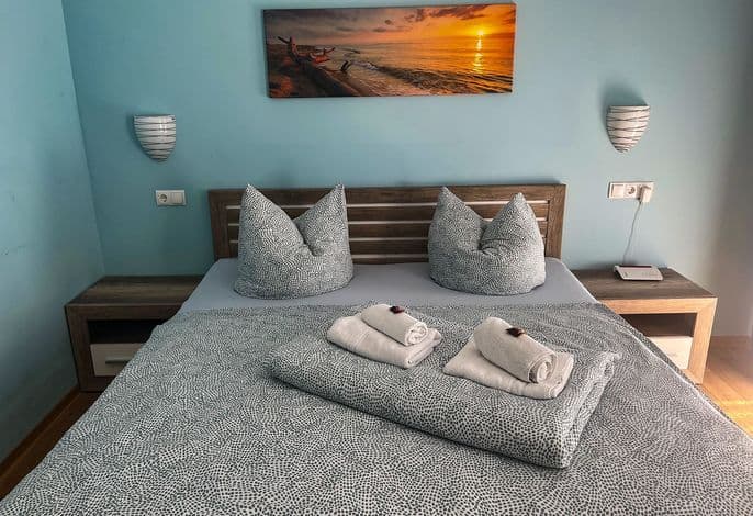 Doppelzimmer 25 - Strandhaus Mönchgut Bed & Breakfast Lobbe detail 2