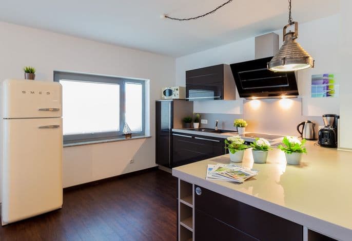 Ferienwohnung Zeitlos mit Sund- und Seeblick - Ferienwohnung Zeitlos detail 1