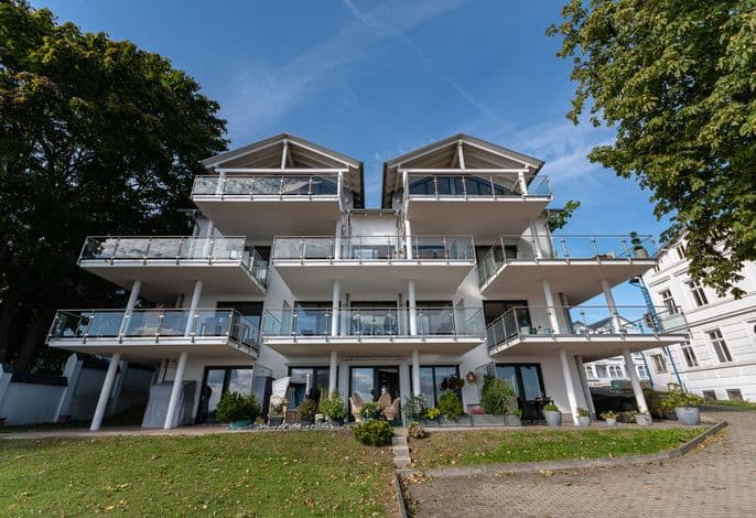 Villa Friede Marie, App. Finja mit Hafen-Ostsee-Blick - Finja detail 3