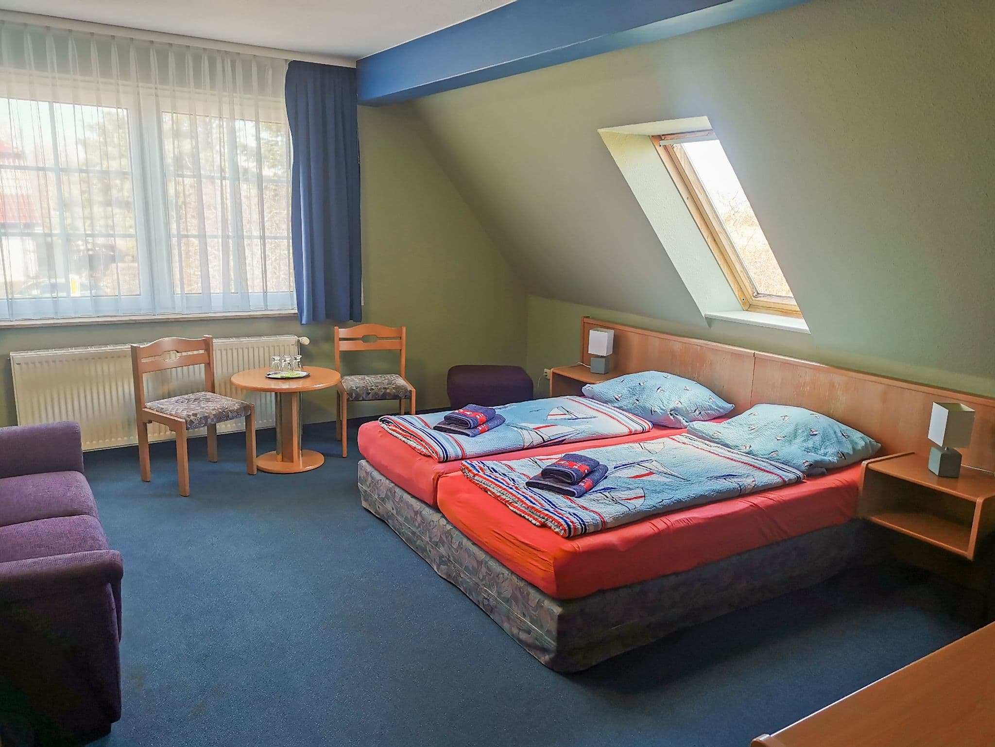 6 - Suite