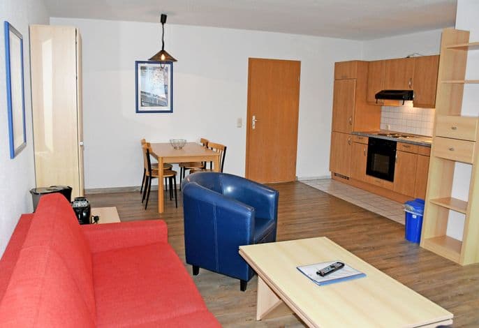 11 schöne 2-Raum-Ferienwohnung mit Balkon - Appartementhaus mit Balkon und Wellnesslanlage (HM-10-18) detail 3