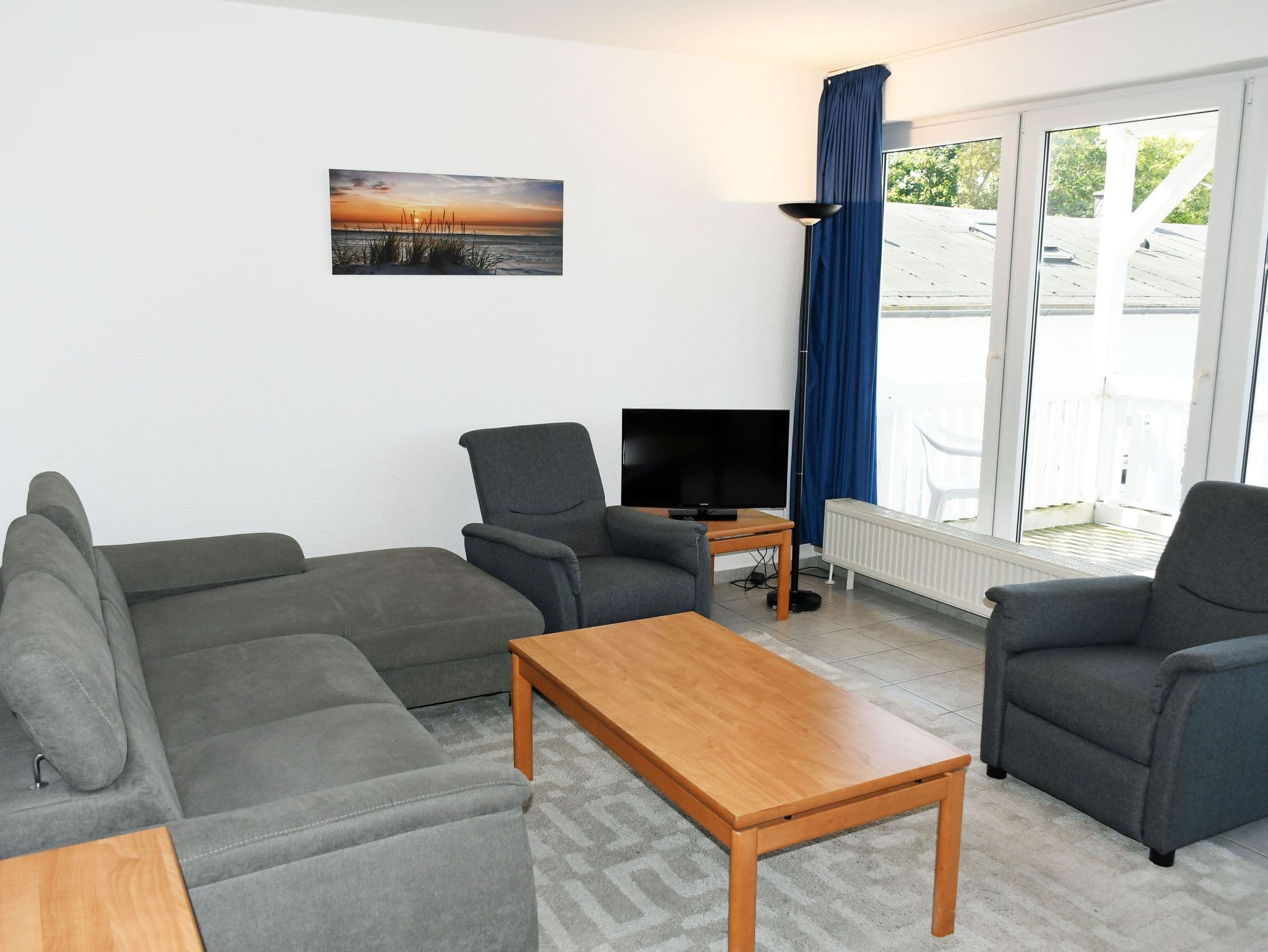 07 schöne 3-Raum-Ferienwohnung mit Balkon - Appartementhaus mit Balkon im Ostseebad Göhren (HN)