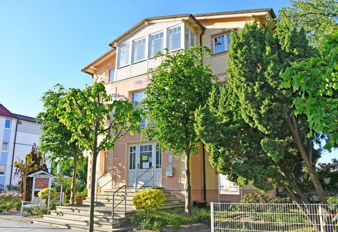 Villa Vitalis - Appartements und Wellness auf Rügen detail 1