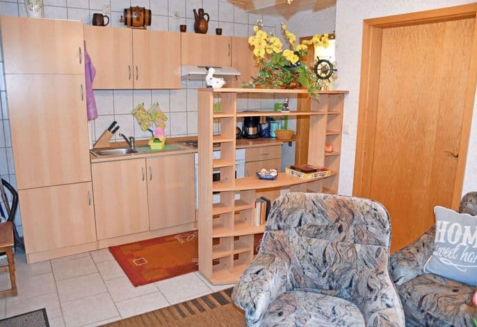 Lütte Ferienwohnung unterm Reetdach - Urlaub unterm Reetdachhaus am Neuensiener See detail 4