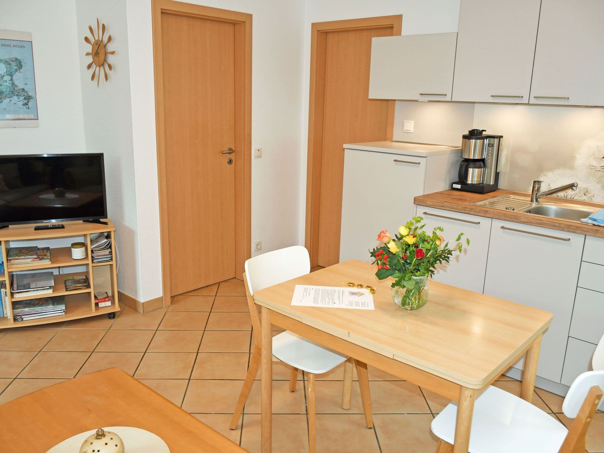 2-Raumferienwohnung m. Terrasse Koje für Vier - schöne Ferienwohnungen mit Terrasse im Zentrum von Rügen detail 2