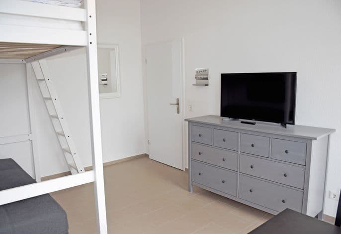 09 Ferienwohnung Ida mit Balkon und Strandkorb B - Ferienwohnungen im Haus Ida im Ostseebad detail 2