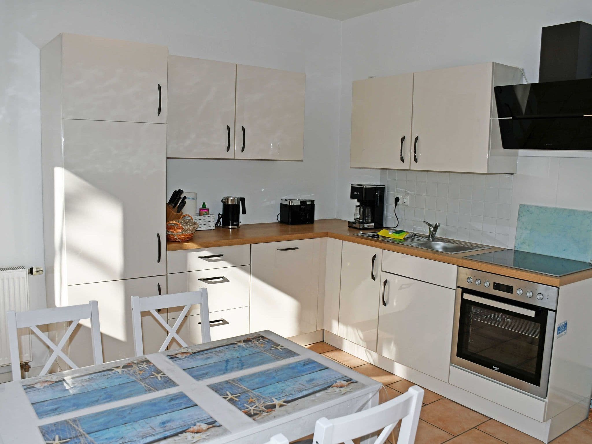 01 Fereinwohnung mit Terrasse EG Dranske - schöne Ferienwohnungen in Dranske auf dem Windland! detail 3
