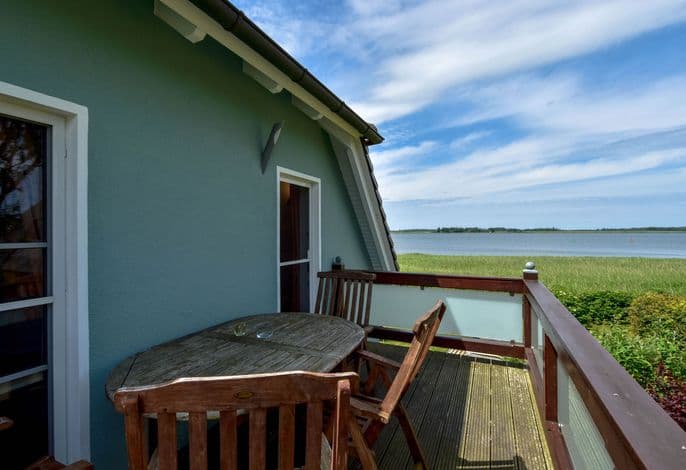 Fewo Boddenblick im OG - mit Blick auf den Breetzer Bodden - Fewo Boddenblick im OG - mit Blick auf den Breetzer Bodden