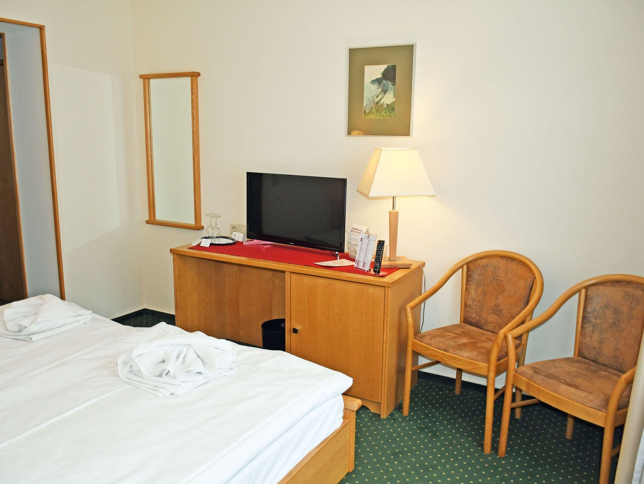 Doppelzimmer Park 105 - Park-Appartements Ostseebad Sellin 500 m zum Strand detail 1