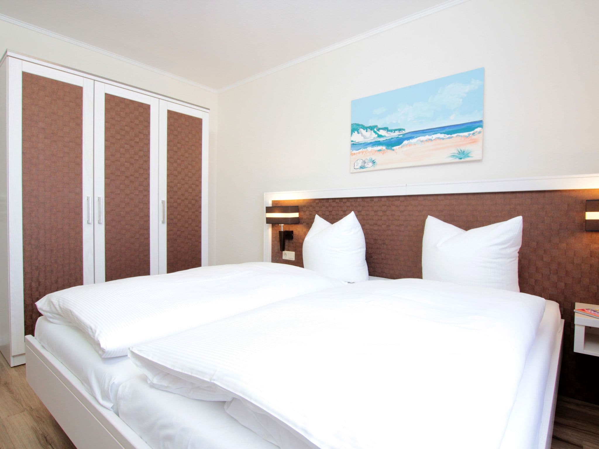 2-Raum-Ferienwohnung mit Balkon 442 - Park-Ferienwohnungen Ostseebad Sellin 500 m zum Strand detail 2
