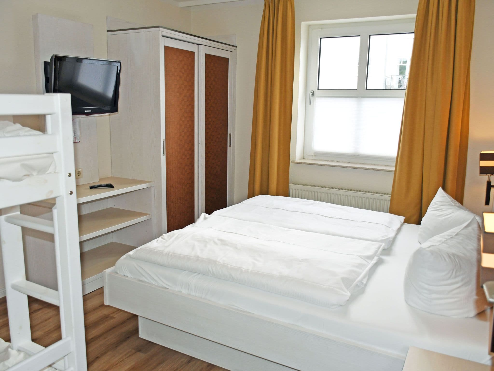 2-Raum-Familienferienwohnung Park 428 - Park-Ferienwohnungen Ostseebad Sellin 500 m zum Strand detail 4