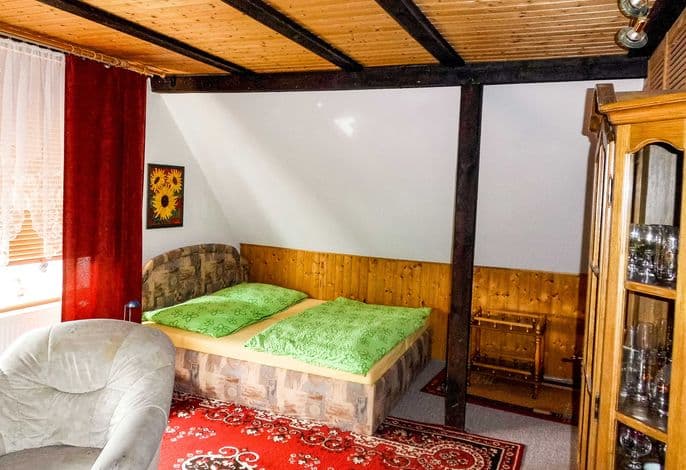 Ferienwohnung Rustikal - Bungalow und Ferienwohnung auf Rügen detail 1