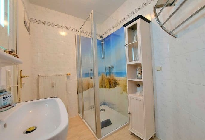 Ferienwohnug Sassnitz 104 - # Komfortferienwohnung Kreideblick und Mohnblume detail 2
