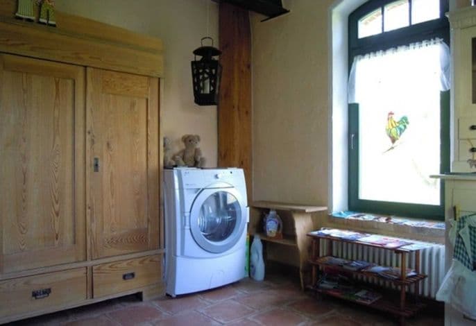 Ferienwohnung Groß Schoritz mit Außenterrasse - Ferienwohnungen im Süden von Rügen mit Sauna detail 4