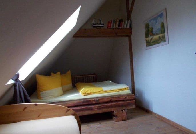 Ferienwohnung Swantow mit Gartenterrasse - Ferienwohnungen im Süden von Rügen mit Sauna detail 3