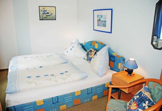 Ferienappartement Kornblume - Appartementhaus zur Brücke direkt am See detail 1