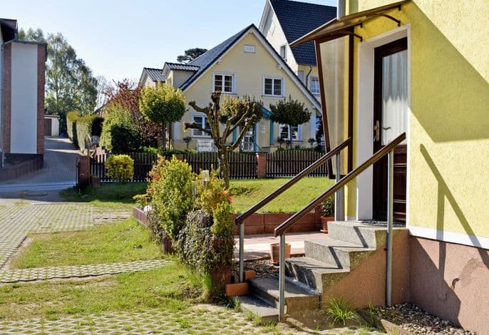 03 Ferienwohnung mit Terrasse - Ferienwohnungen mit Terrasse im Ostseebad Sellin detail 3
